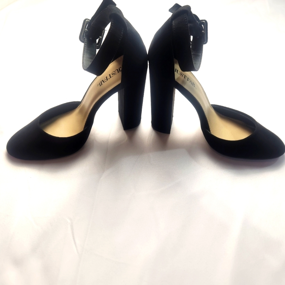 JustFab black suede ankle strap closed toe heel womens size 7